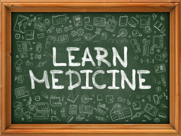Apprendre la médecine - Dessiné à la main sur un tableau vert . — Photo