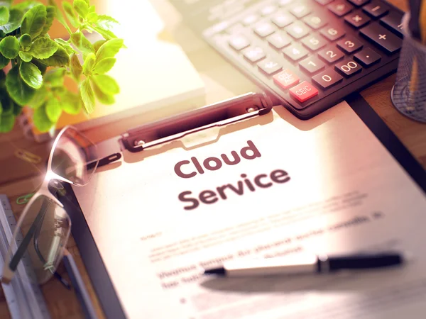 Cloud Service Concept on Clipboard (en inglés). Ilustración 3D . — Foto de Stock