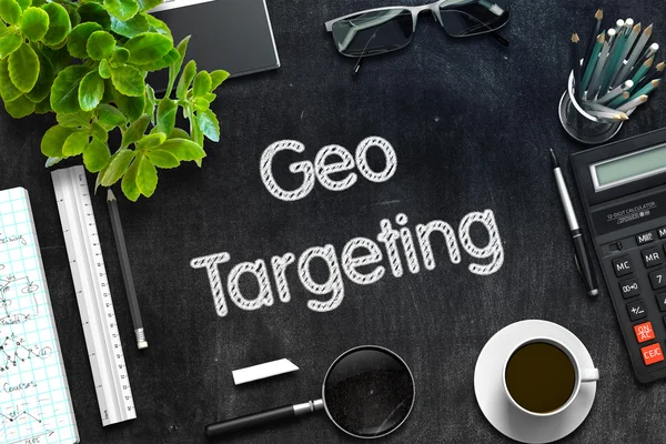 Schwarze Tafel mit Geo-Targeting-Konzept. 3D-Darstellung. — Stockfoto