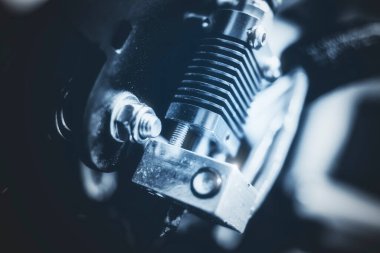 Laboratuvarda çalışırken 3B yazıcı