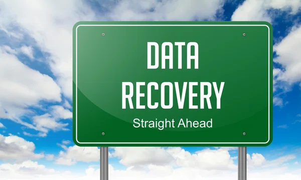 Data Recovery on Highway Signpost. — Stock Photo, Image
