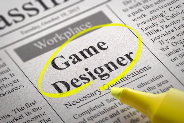Spel ontwerper banen in krant. — Stockfoto