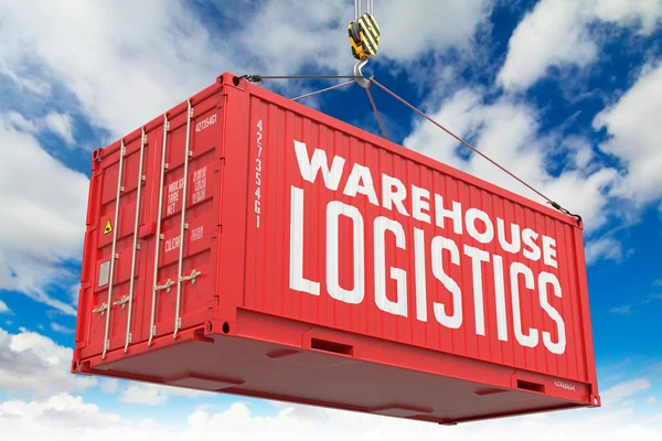 Logistik - röd hängande last Container för lagerställe. — Stockfoto