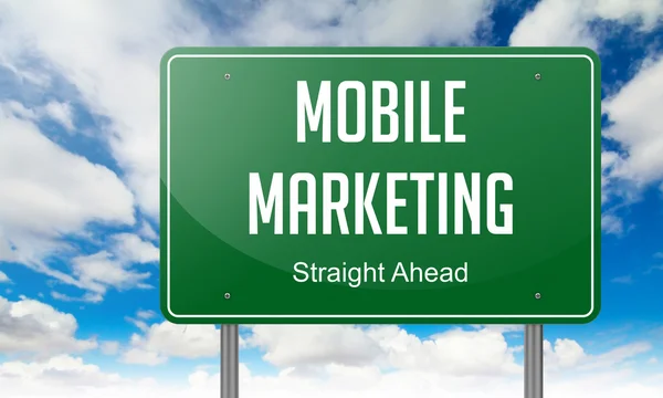 Mobile Marketing på Highway Signpost . – stockfoto