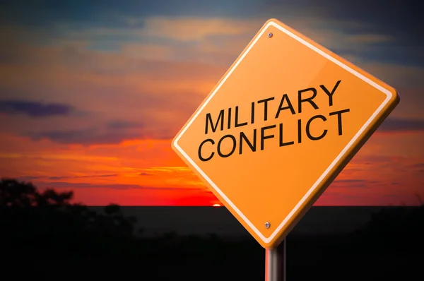 Militärischer Konflikt auf Warnschild. — Stockfoto