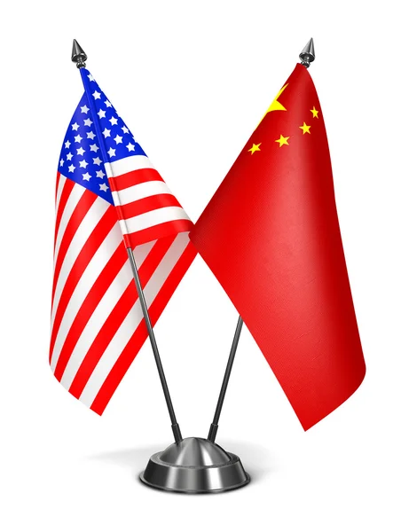 Verenigde Staten en China - miniatuur vlaggen. — Stockfoto