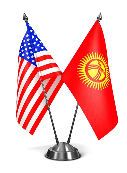 USA a Kyrgyzstán - miniaturní příznaky. — Stock fotografie