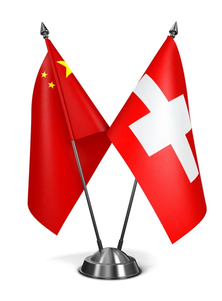 China und die Schweiz - Miniaturfahnen. — Stockfoto