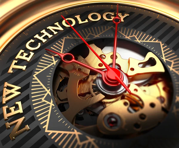 Nieuwe technologie op zwart-gouden horloge gezicht. — Stockfoto