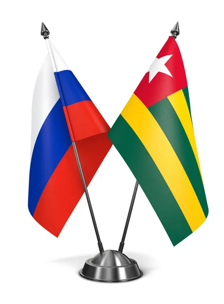 Russland und Togo - Miniaturfahnen. — Stockfoto