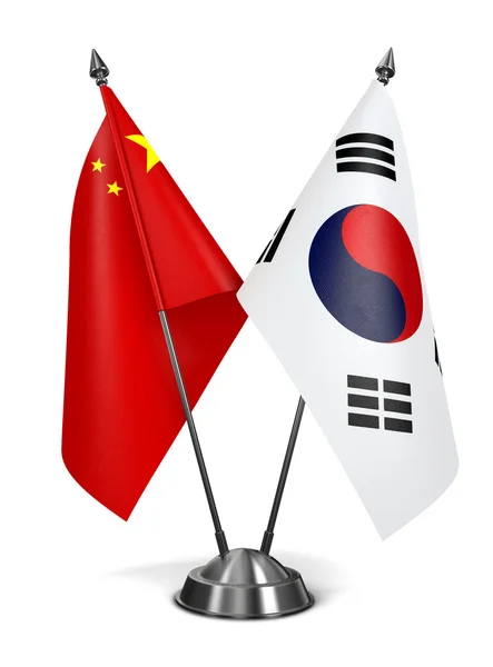 Çin ve Güney Corea - minyatür bayrakları. — Stok fotoğraf