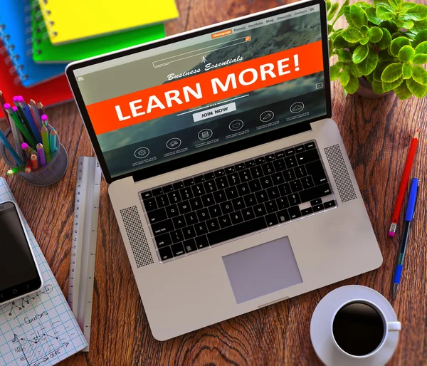 Lära sig mer. Online learning koncept. — Stockfoto