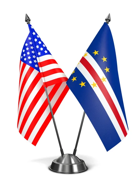 Statele Unite și Capul Verde - steaguri miniaturale . — Fotografie, imagine de stoc