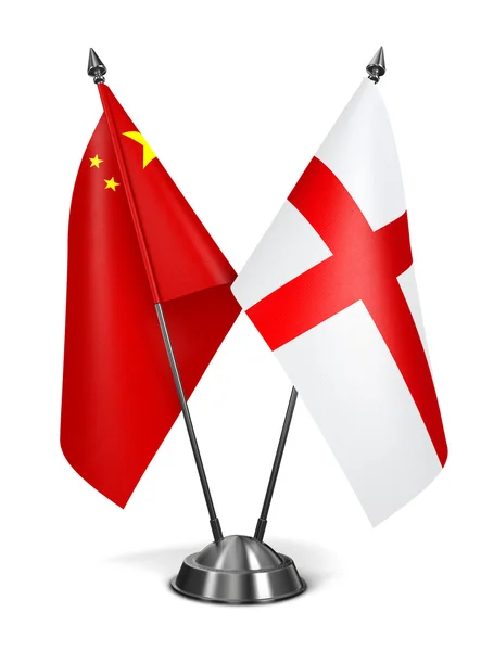China e Inglaterra - Banderas en miniatura . — Foto de Stock