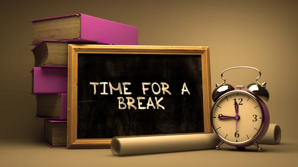 Time for a Break on Chalkboard. — Stock fotografie
