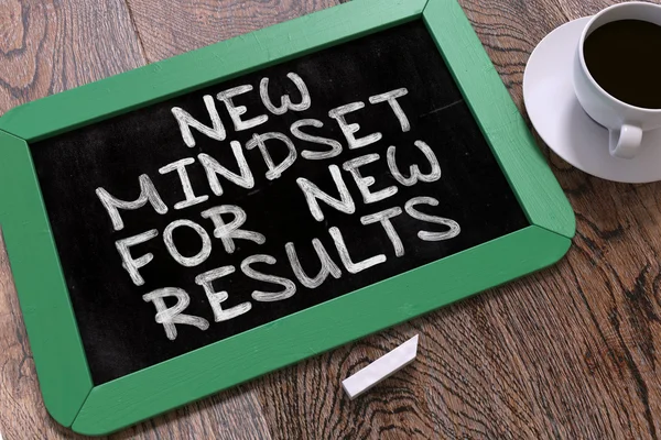 New Mindset for New Results on Chalkboard. — Stock fotografie