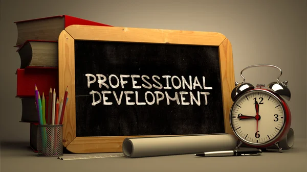 Conceito de desenvolvimento profissional desenhado à mão no Chalkboard . — Fotografia de Stock