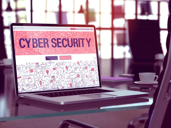 Concepto de seguridad cibernética en la pantalla del ordenador portátil . — Foto de Stock