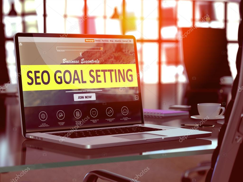 Laptop Screen with SEO Goal Setting Concept.