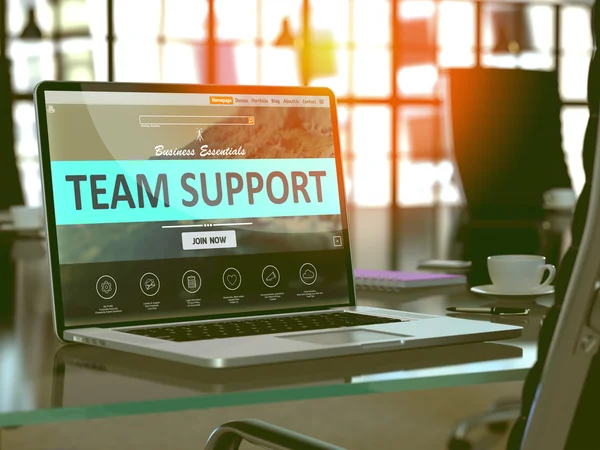 Team Support on Laptop in Modern Workplace Background. — ストック写真