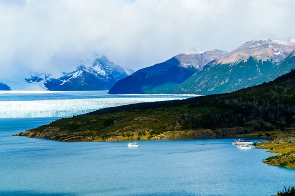 Glaciar Perito Moreno en lago Argentino — Foto de Stock