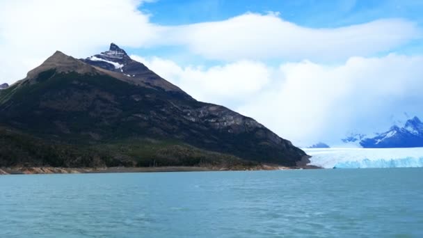 Gletsjer van Perito Moreno — Stockvideo