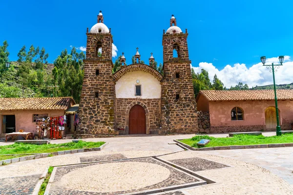 圣佩德罗村的殖民教堂 — 图库照片