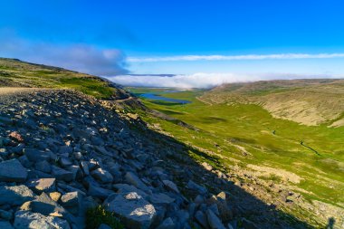 dağ ve vadi görünüm
