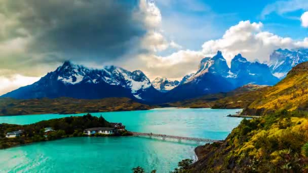 Time lapse of rain clouds flowing over Cuernos del Paine — Stock Video