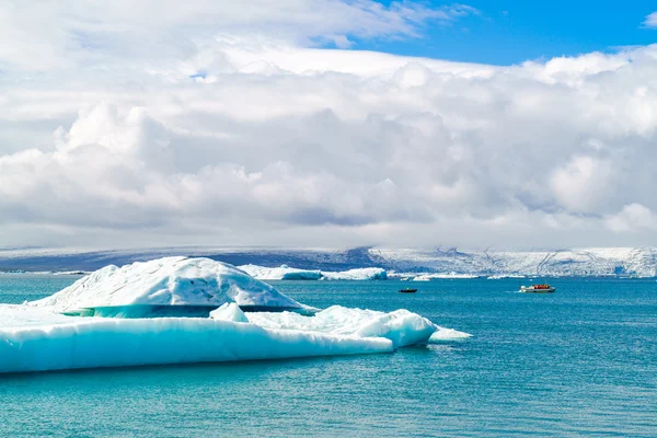 Buzdağı ve Jokulsarlon gezi tekneleri