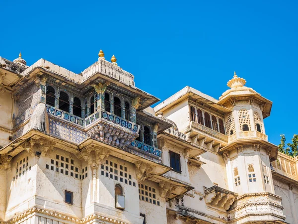 Balkongen i Udaipur City Palace — Stockfoto