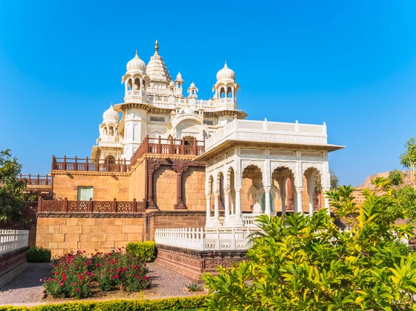 Bílý mramor kenotaf v Jodhpur — Stock fotografie