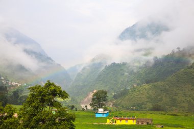 Himalaya dağ köyü