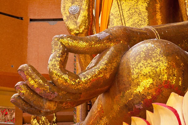 Hands of Buddha — Stock Photo, Image