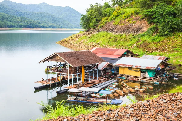 Casa flotante — Foto de Stock