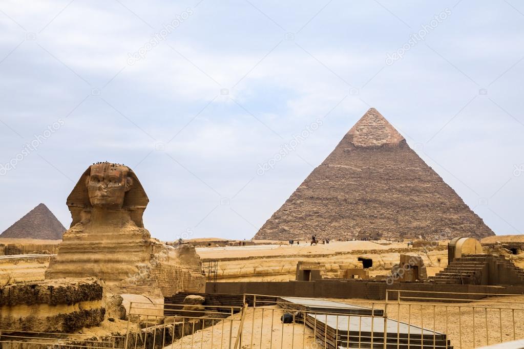 Sphinx and the pyramids of egypt