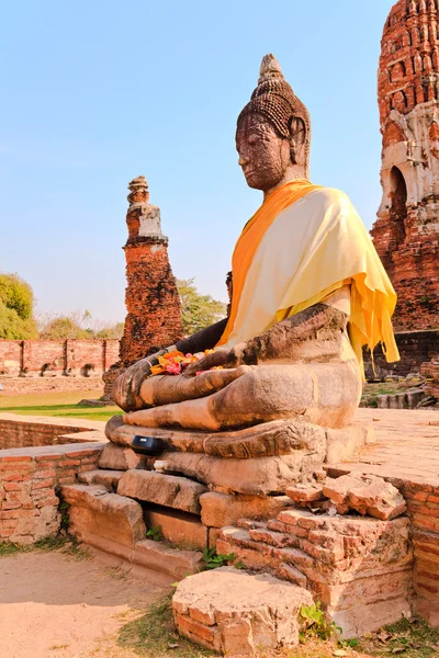 Buddha image in wat mahathat — Stock Photo, Image