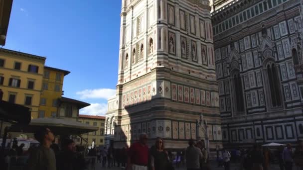 Çan kulesi Saint Mary çiçek Katedrali — Stok video