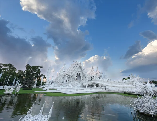 Templo Blanco en Tailandia —  Fotos de Stock