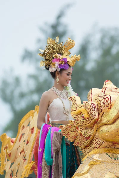 Desfile do dia do esporte na Tailândia — Fotografia de Stock