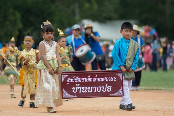 Giornata dello sport sfilata in Thailandia — Foto Stock