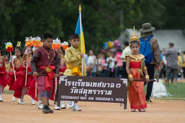 タイのスポーツ日パレード — ストック写真