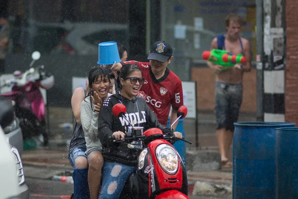 Water festival Songkran in Thailand — Stockfoto