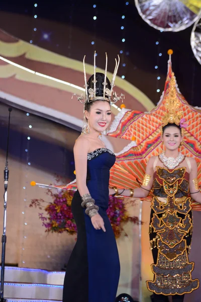 Concurso de Beleza Miss Chiangmai na Tailândia — Fotografia de Stock