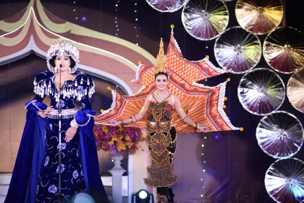 Miss Chiangmai Beauty Contest in Thailand — Stock Photo, Image