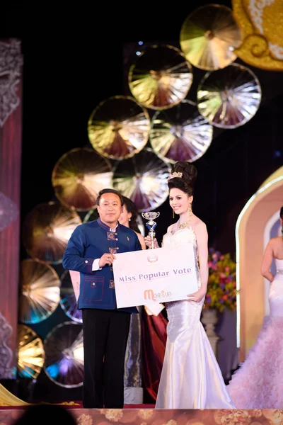 Miss Chiangmai wedstrijd 2016 — Stockfoto