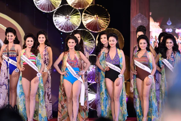 Miss Chiangmai schoonheidswedstrijd in Thailand — Stockfoto