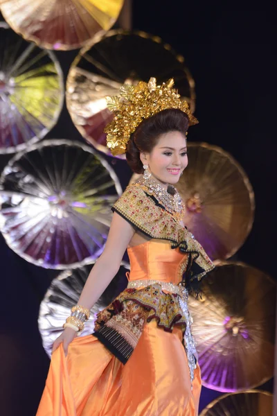 Miss Chiangmai Schönheitswettbewerb in Thailand — Stockfoto