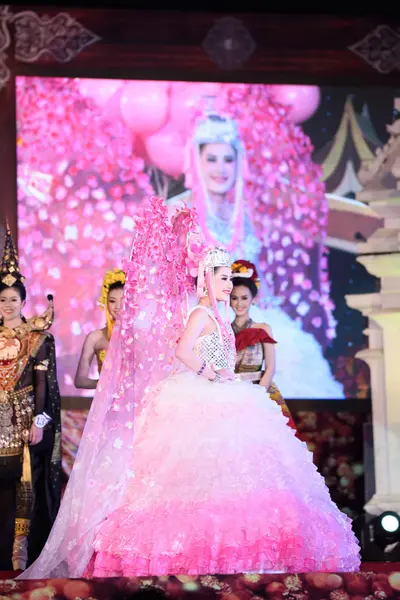 Concours de beauté Miss Chiangmai en Thaïlande — Photo
