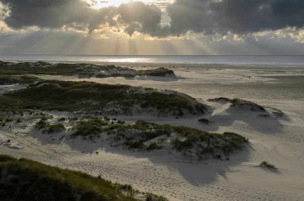 Amrum Island Germany Sun Rays Emerging Dark Storm Clouds Beach — Stock Photo, Image